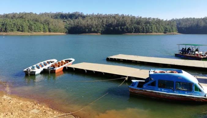 complementary-boating